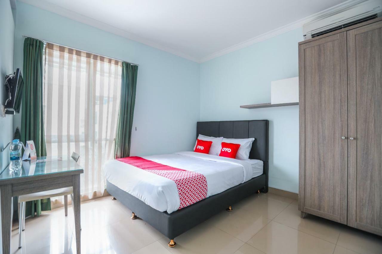 OYO 1551 Studento Guest House Tangerang Esterno foto